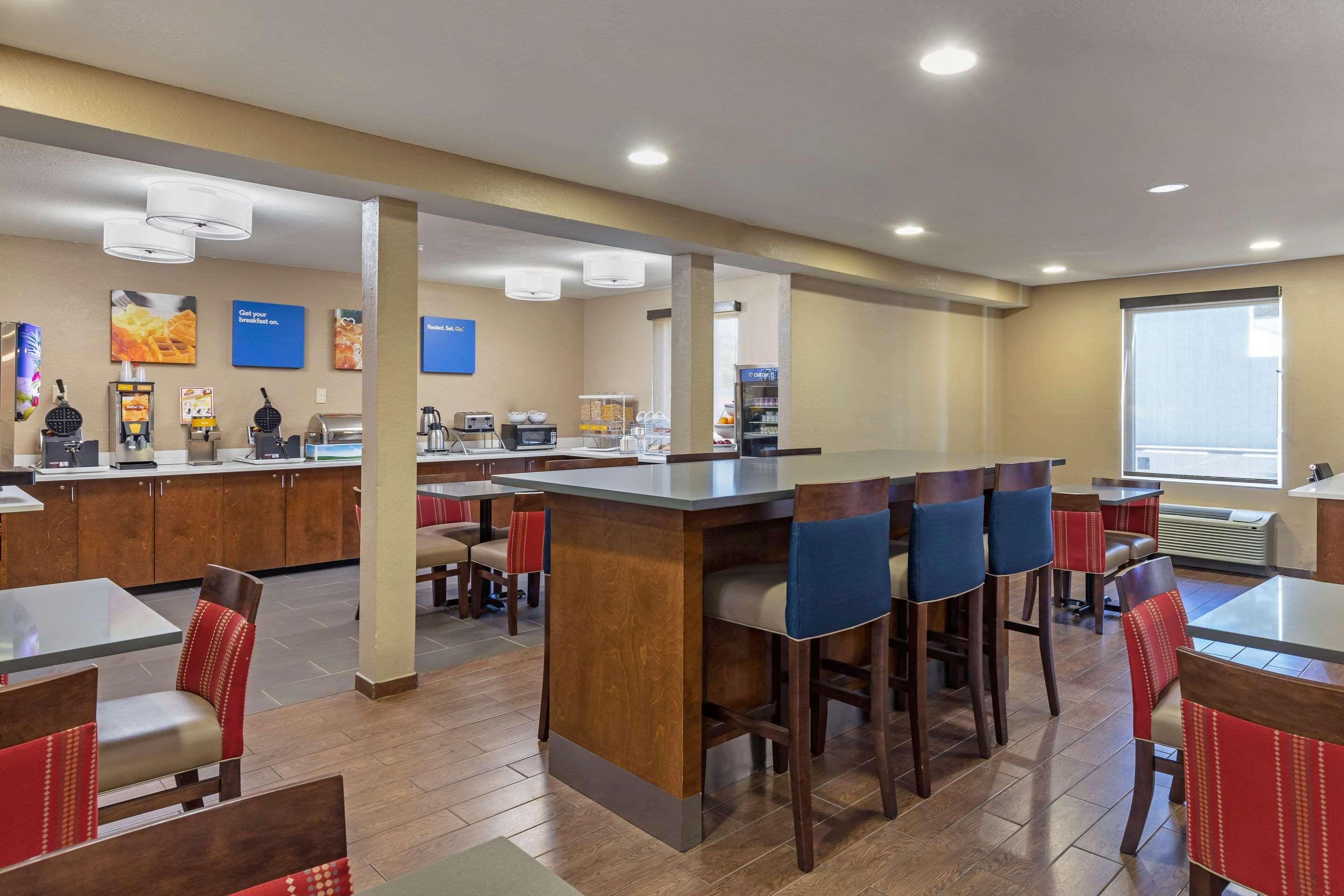 Comfort Inn N Myrtle Beach Barefoot Landing North Myrtle Beach Exterior foto